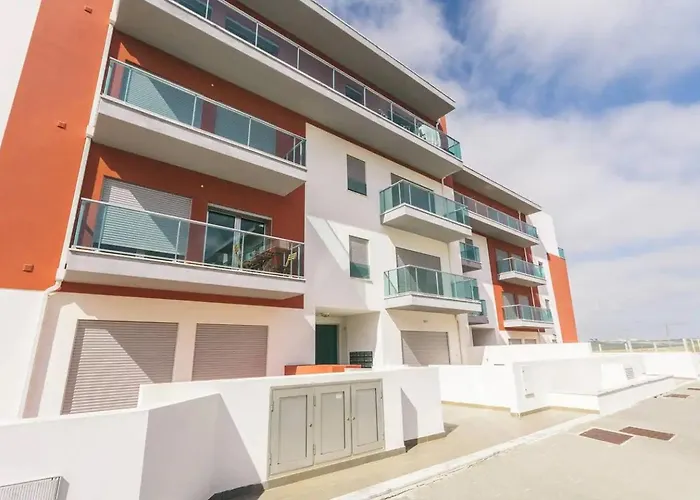 Apartamento Lovely & New Atouguia Da Baleia